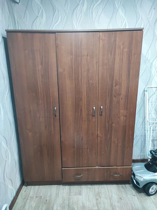 продам шкаф за 10тыс
