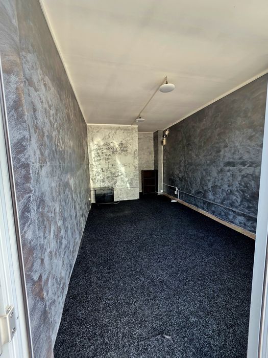 Spatiu comercial