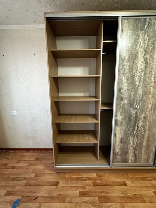 Шкаф купе в отличном состоянии.