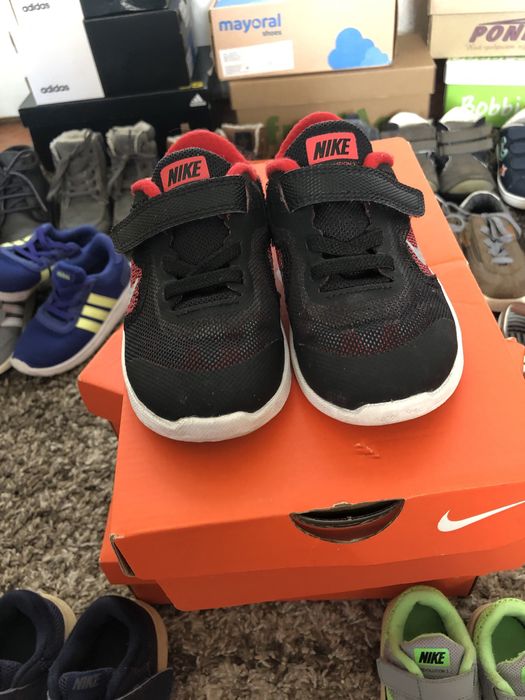 Страхотни маратонки nike и adidas