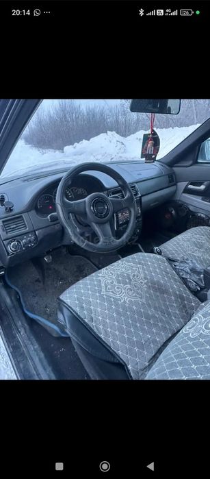 Продам срочно приора седан