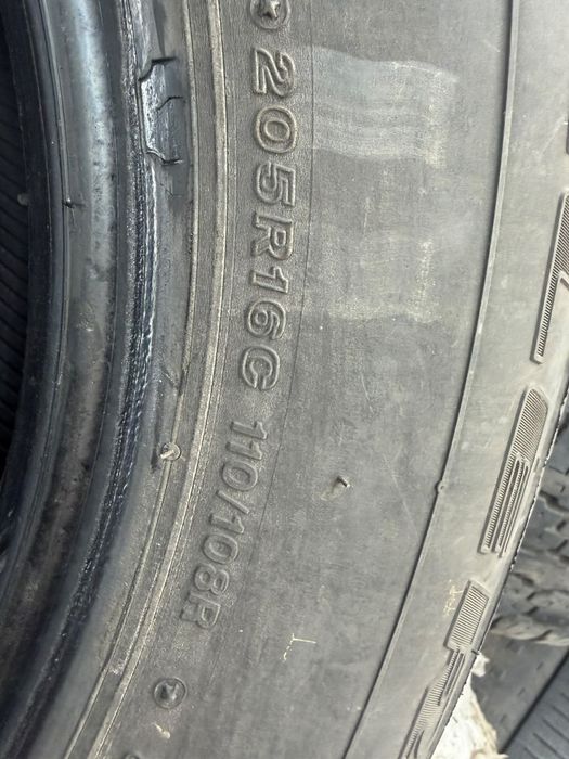 Продам резину 205/75/16C