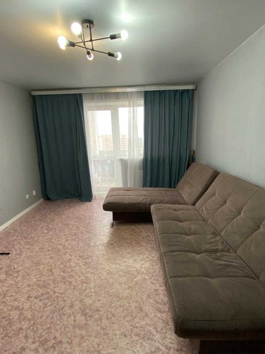 Продам квартиру мкр.Аэропорт