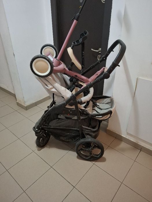 Vând cărucior kraussman cu landou scoica și sport