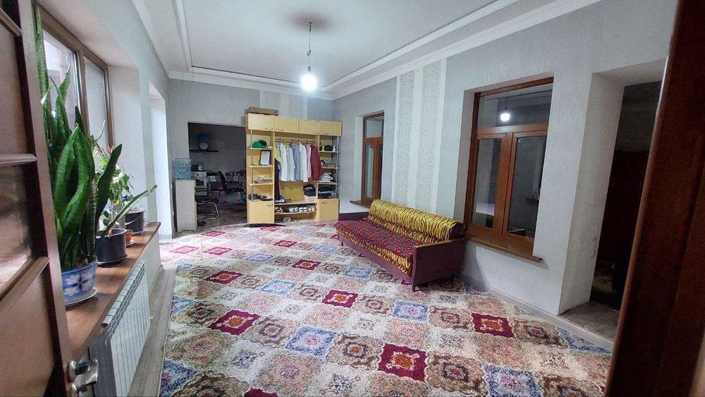 Просторный 2-этажный дом под офис, без посредников