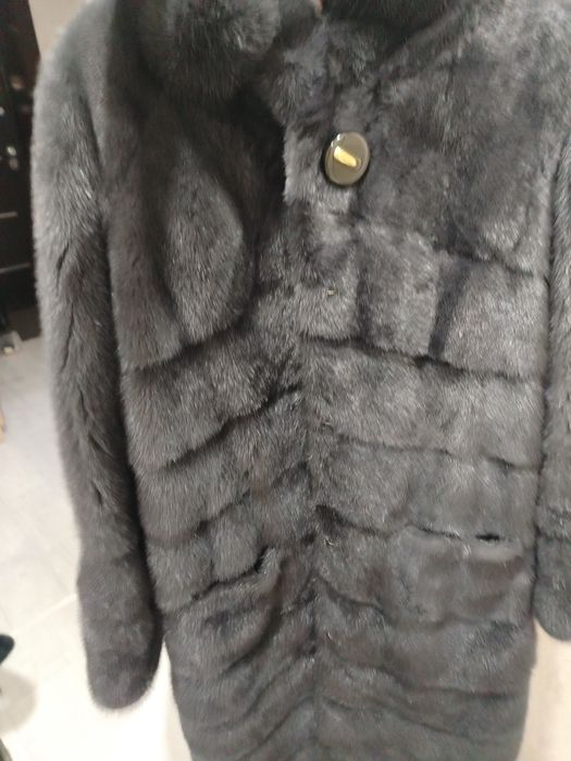 Продам норковую шубу
