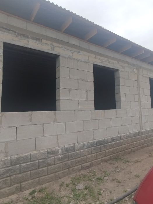 Два дома в одном участке