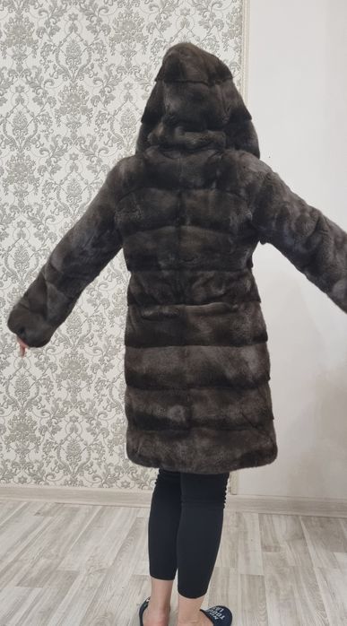 Шуба норковая женская