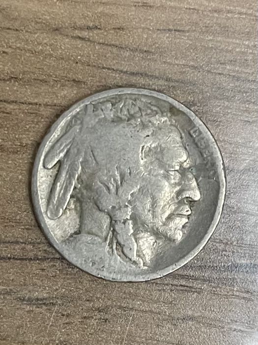 Монета 5 центов (Бизон) США