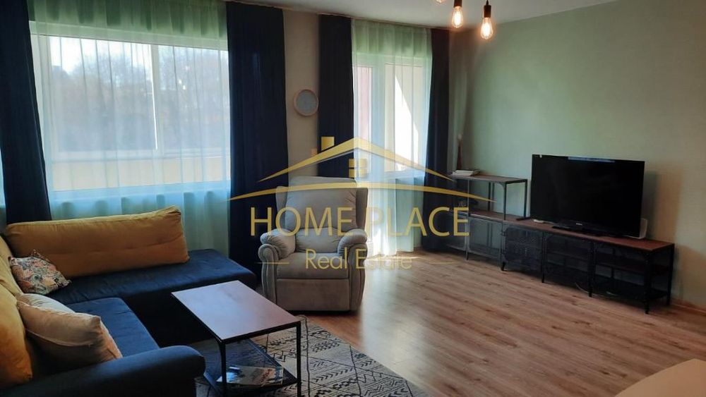 Дава се под наем Тристаен апартамент в Варна, Център - 85 кв.м за 637.5 € - Снимка #2