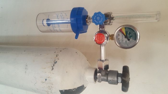 Давам под наем системи за дишане с кислородна бутилка за домашна упот