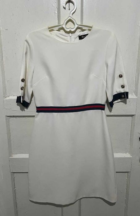 Шикарные платья до колен, для худеньких р 36