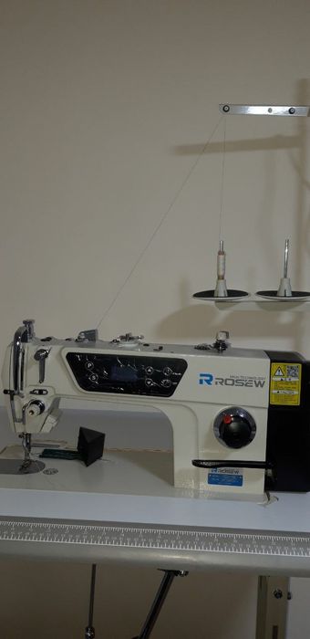 Tikuv mashinasi sotiladi