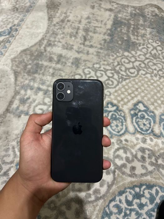 Iphone 11 в хорошем состоянии