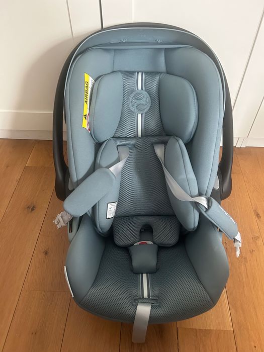 Стол за кола Cybex Cloud G i-Size Plus