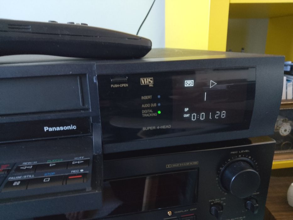 Video Panasonic J 35 de/Telecomanda