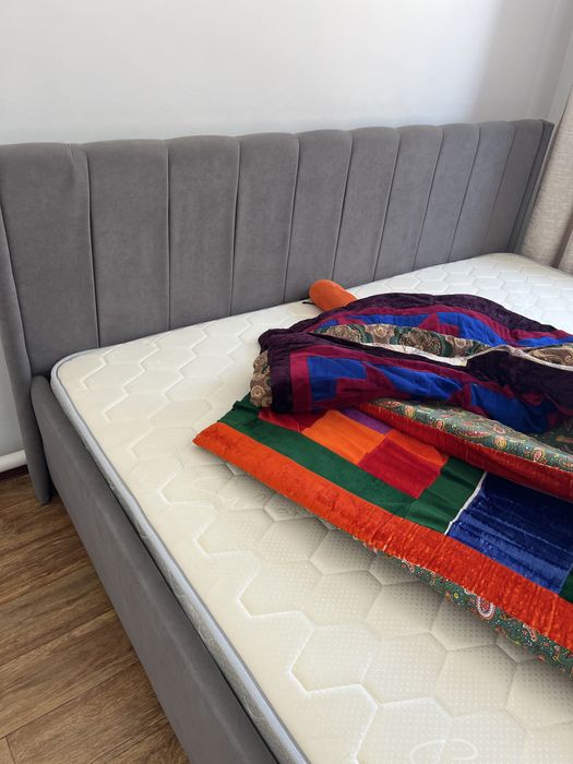 Кровать двухместная