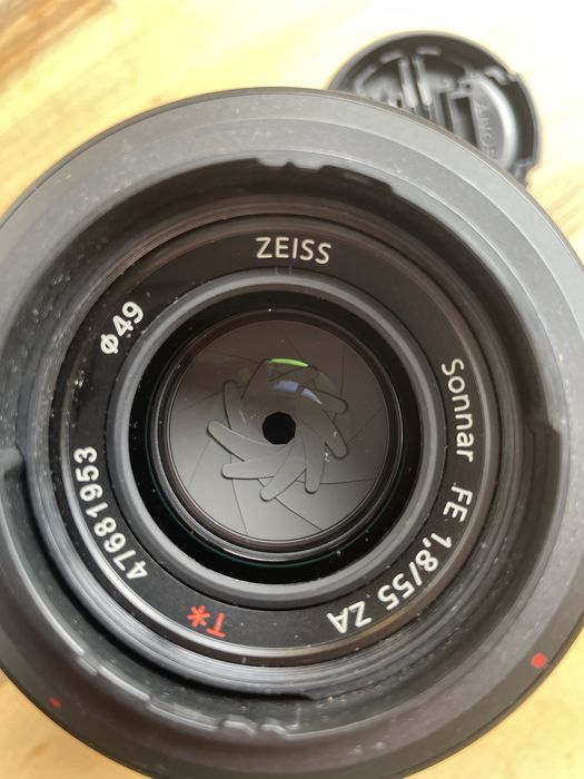 Obiectiv Sony Zeias 55mm 1.8