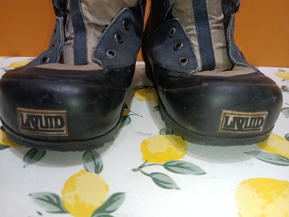 LIQUID зимни боти N 44 - 13 €