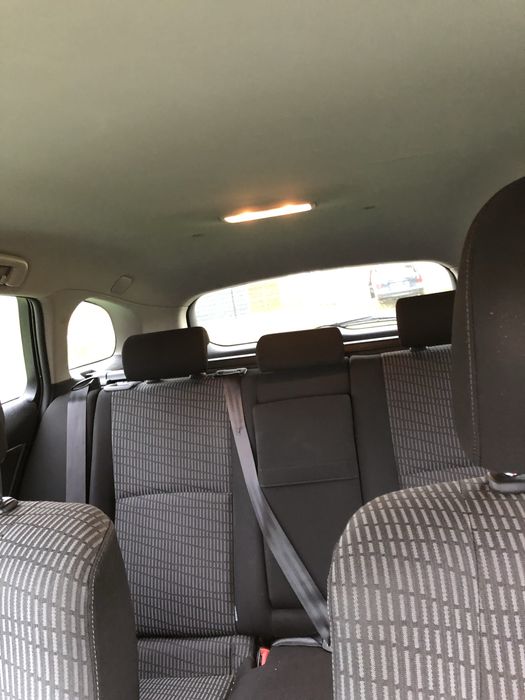 Toyota Avensis 2.2 d-cad automatic