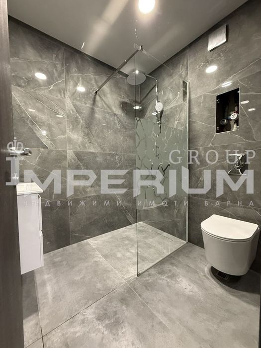 ПЪРВИ НАЕМАТЕЛИ! Чисто нов ТРИстаен апартамент с ПАРКОМЯСТО под наем