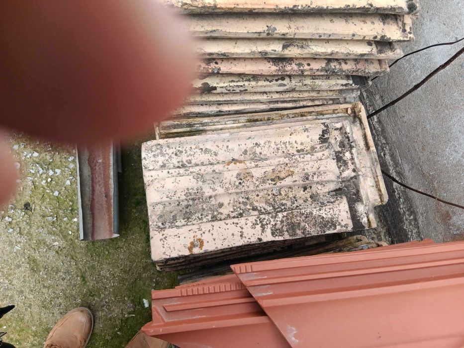 Керемиди запазени