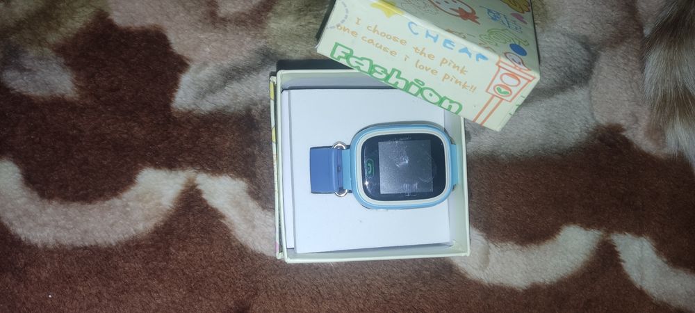 Продам  gps часы