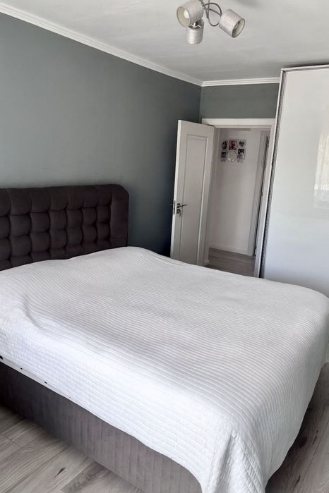 Apartament Ostroveni 94 mp utili