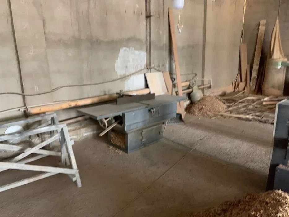 Горячий гидравлический прес