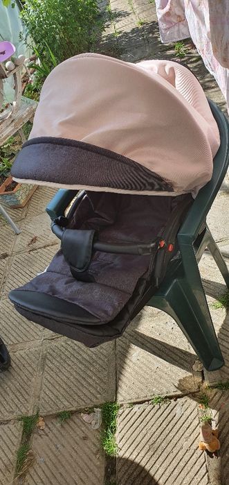 Бебешка количка NEXT комбинирана  с два коша +подарък кошница за кола