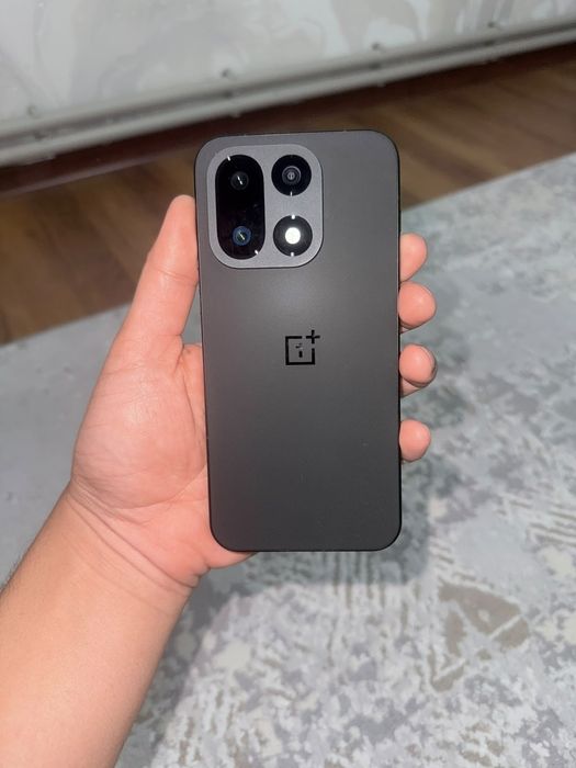 Oneplus 15 12/256gb cn новый