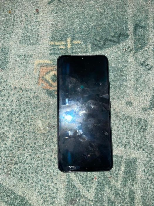 Vivo v21e продам