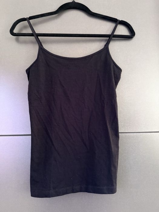 Bluzițe noi cu etichetă