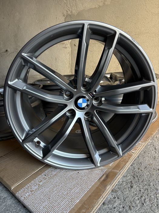 Jante bmw 5x112 G20 G30 G21 G26 r18 style 662M oem