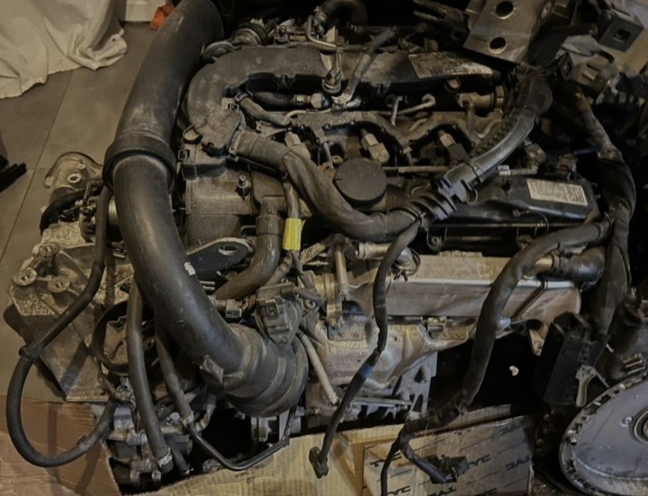 Motor mercedes  om651930