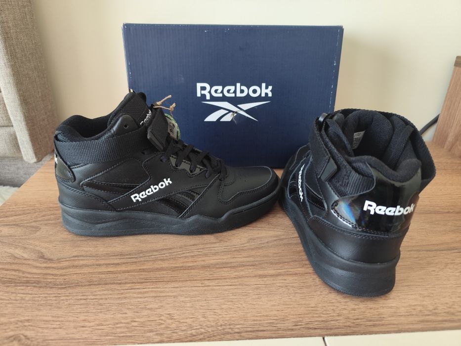 Нови кецове Reebok