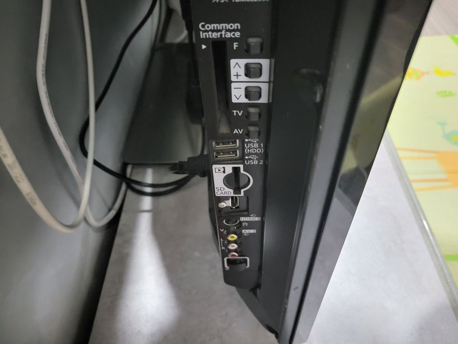 Телевизор  продам