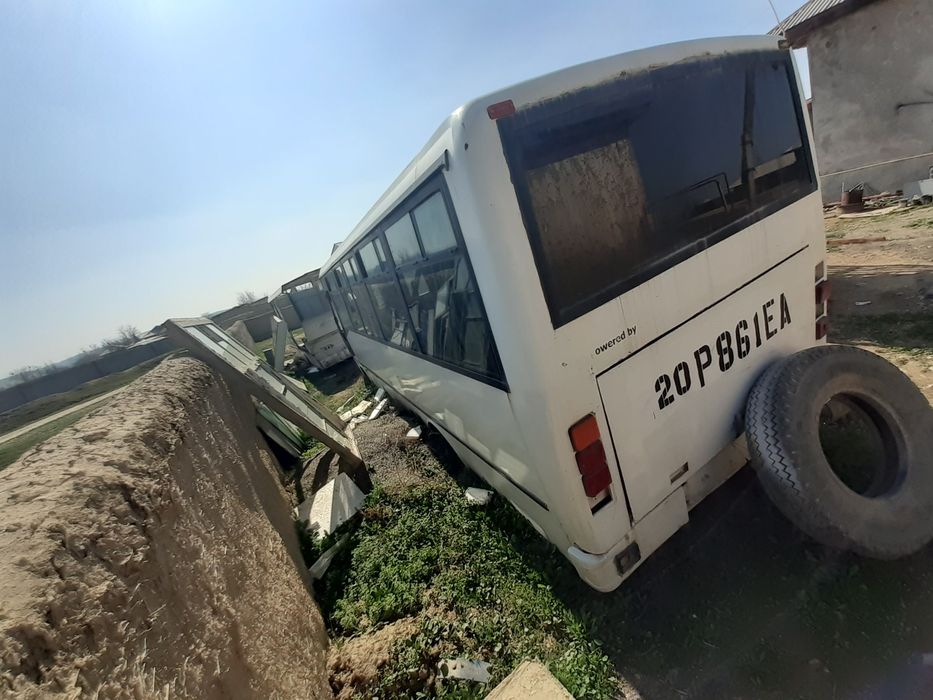 Isuzu aftobus kusuf sotiladi