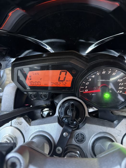 Vand Motocicleta Yamaha FZ1