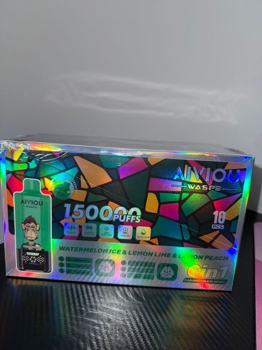 Vape 150.000 pufuri 6 in 1 cu 3 arome combinabile