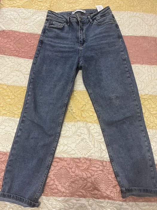 Продам женские джинсы бу