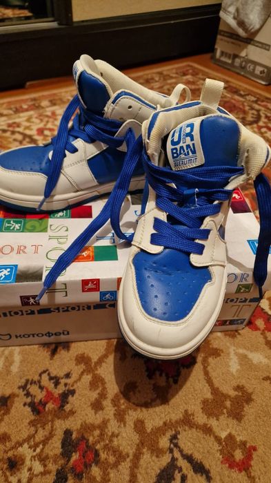 Туфельки ,ботинки девчачьи.