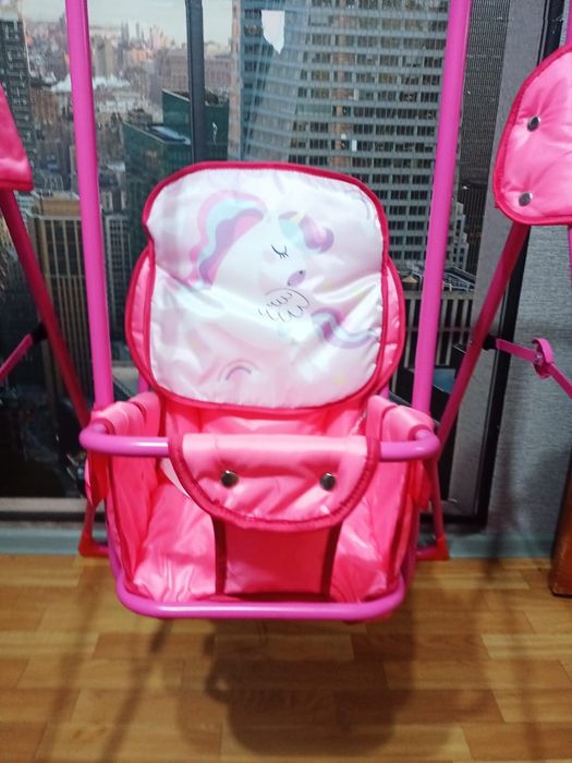 Продам детскую качельку