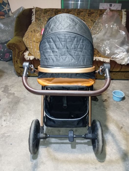 Продам детскую коляску