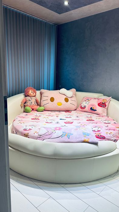 Дава се под наем Тристаен апартамент в Пловдив, Христо Смирненски - 128 кв.м за 816 € - Снимка #7