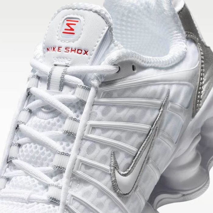 Nike Shox TL- бели, 39 номер