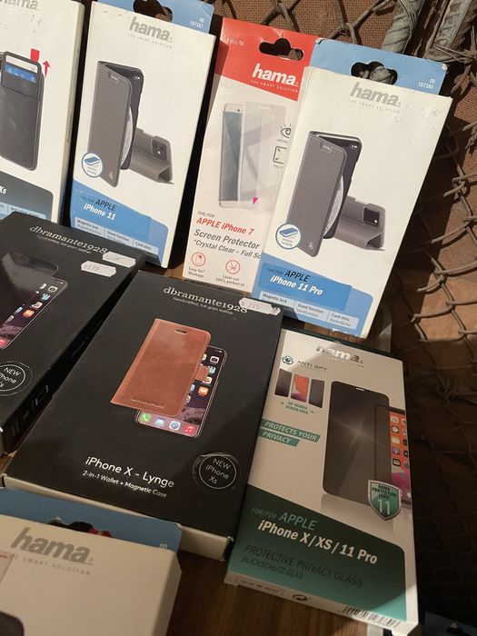 Diverse invelitoare de protectie, din piele