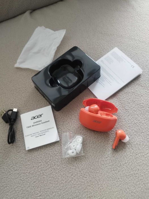 Acer безжични слушалки; earbuds