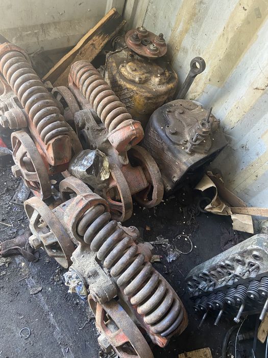 Распродажа запчастей на трактор