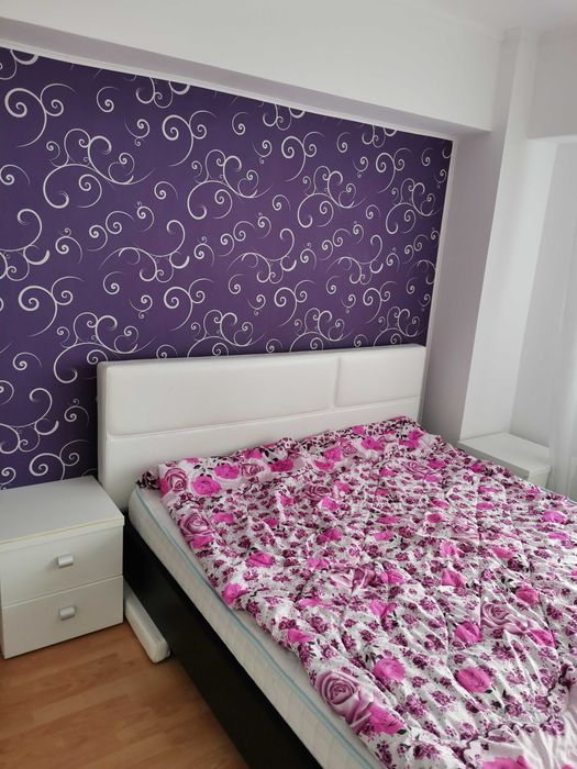 Închiriez apartament cu două camere